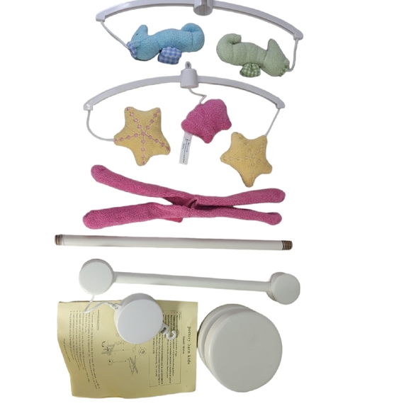 Pottery Barn Kids Seaside Mobile Musical Plush Wooden - Nursery- Open Box - Picture 3 of 12